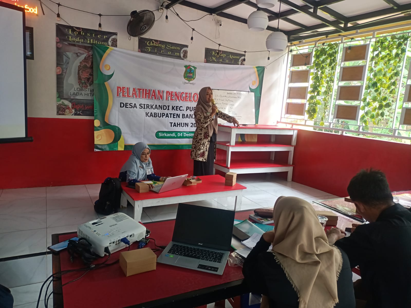 WhatsApp Image 2025-12-04 at 17.38.18